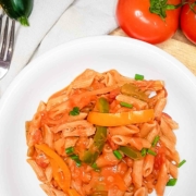 Cajun pasta met paprika budget vegetarisch