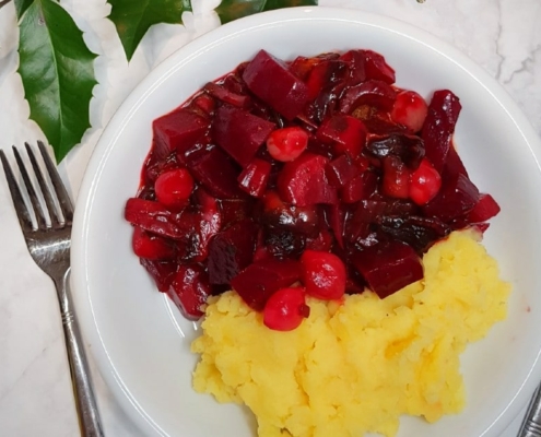 Vegetarische recepten met seizoensgroenten in maart biet bourguignon