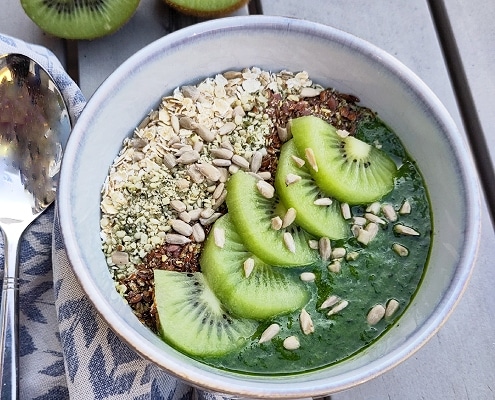 smoothie bowl groen kiwi