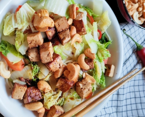noedels met chinese kool en tofu