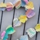 DIY: vrolijke lenteslinger maken