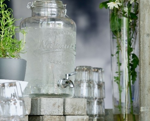 Duurzame-keuzes-tijdens-een-hete-zomer-water-drinken Duurzame keuzes tijdens een hete zomer