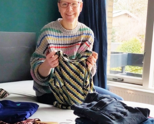 Je garderobe opruimen in vijf stappen