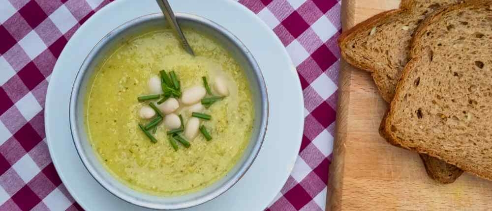 Mosterdsoep met bloemkool De lekkerste, plantaardige soep recepten