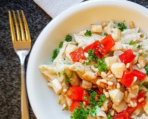 Pasta met knolselderij en gegrilde paprika recept