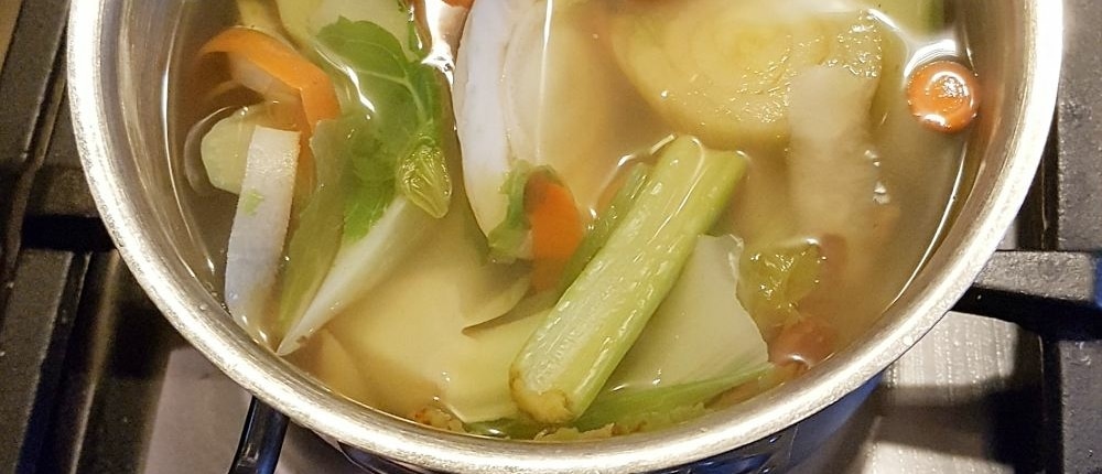 Restjesbouillon maken