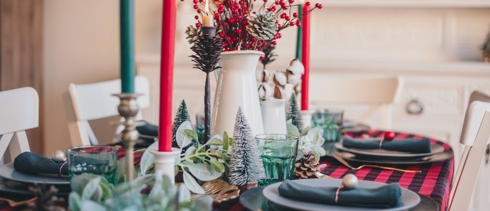 feestelijke-en-duurzame-kersttafel-header Zo dek je een feestelijke én duurzame kersttafel