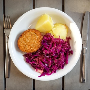 Rode kool met appel en marsala wijn