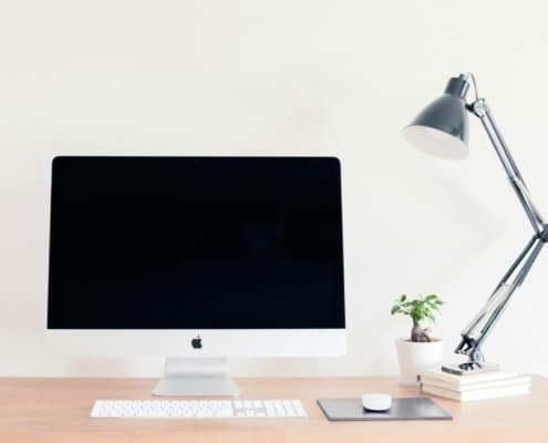 minimalistische en georganiseerde werkplek