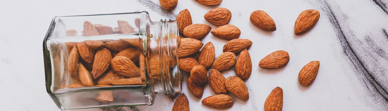 duurzame amandelen in een potje