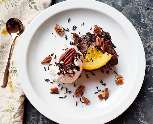 dessert vegan kerstmenu vegetarisch brownie dessert vegan kerstmenu vegetarisch brownie