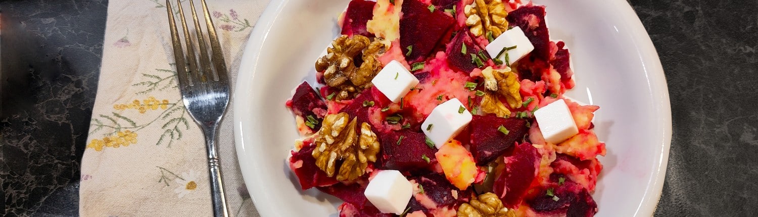 Bietenstamppot met walnoten