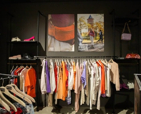 THIS IS FREE FASHION THIS IS FREE FASHION