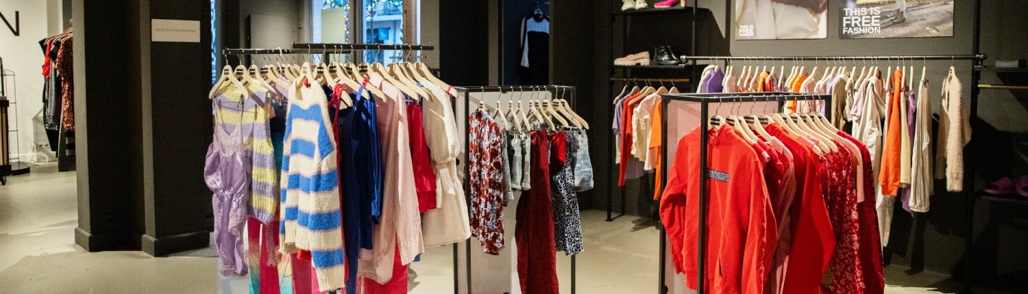 this is free fashion gratis tweedehands winkel this is free fashion gratis tweedehands winkel