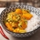 pompoencurry met prei en kikkererwten