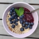 blauwe bessen smoothie bowl met boerenkool