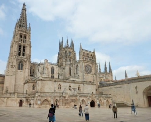 roadtrip-noord-spanje-met-kinderen-burgos-kathedraal