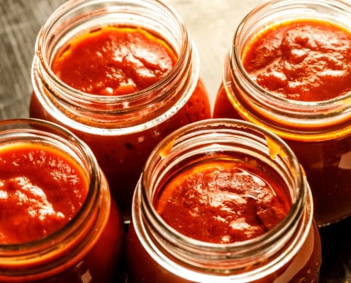 zelfgemaakte tomatensaus van verse tomaten zelfgemaakte tomatensaus van verse tomaten